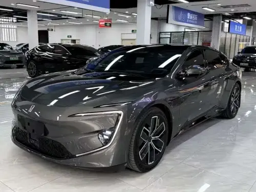 Avatr 12, 2024
