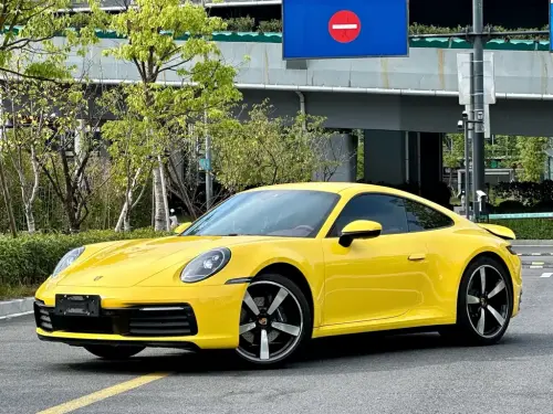 Porsche 911, 2023