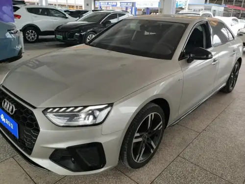 Audi A4, 2022