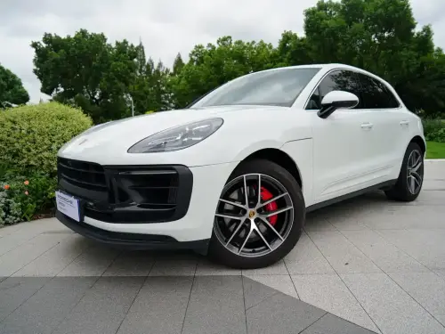 Porsche Macan, 2022