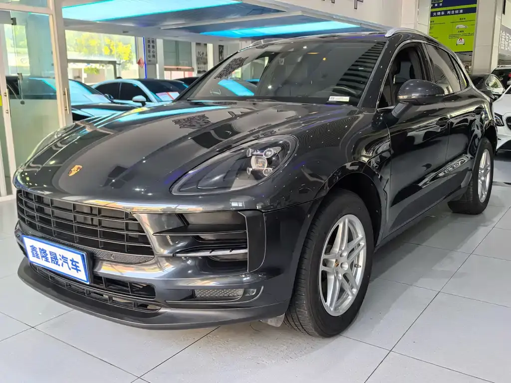 Porsche Macan, 2020
