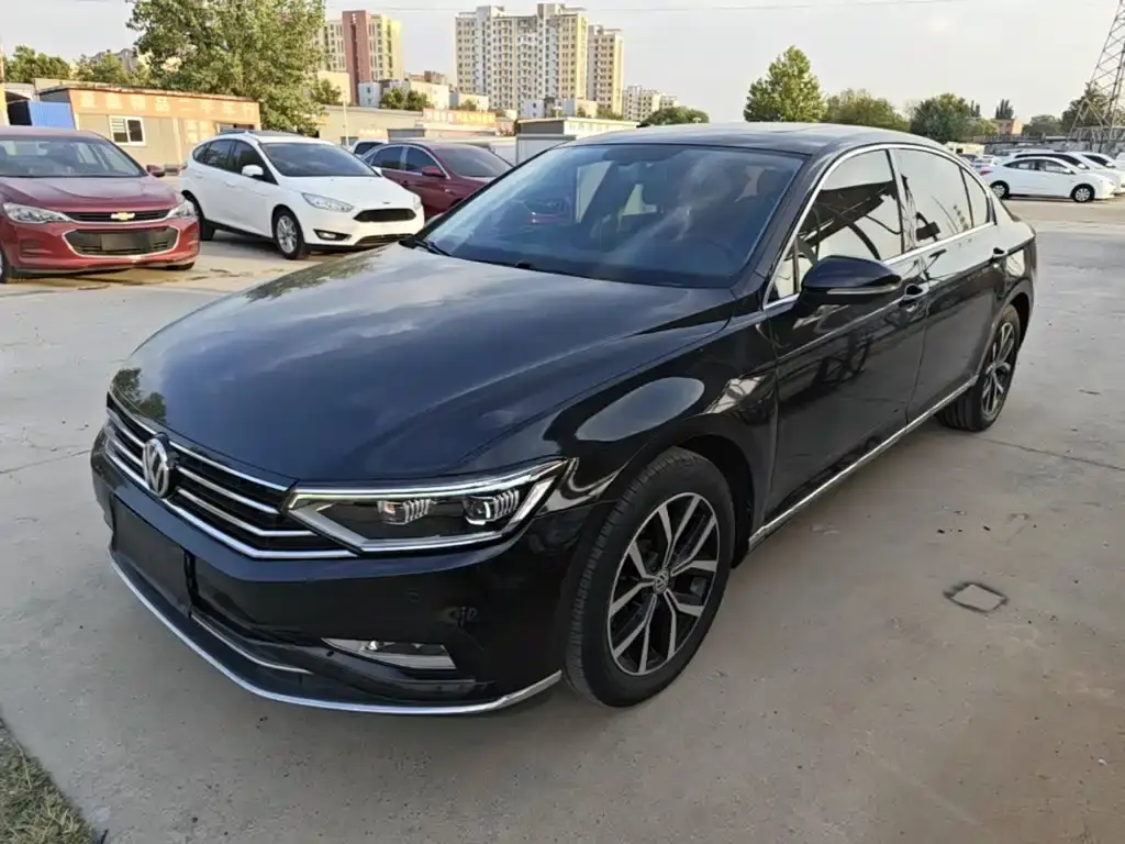 Volkswagen Magotan, 2020
