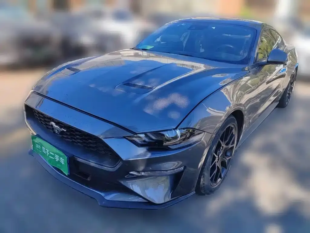 Ford Mustang, 2022