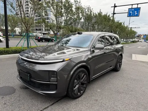 Li Auto L9, 2023