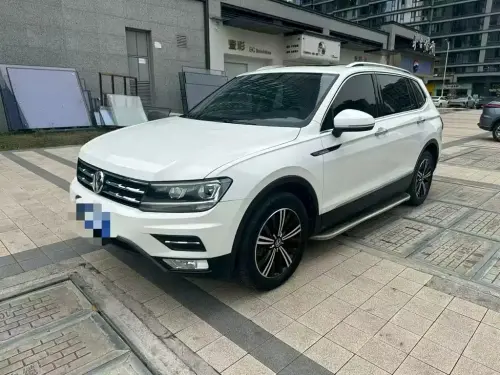 Volkswagen Tiguan, 2020