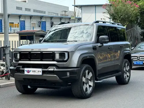 BAW BJ40, 2025