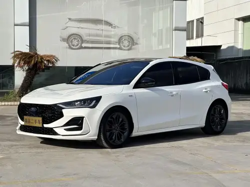 Ford Focus, 2022