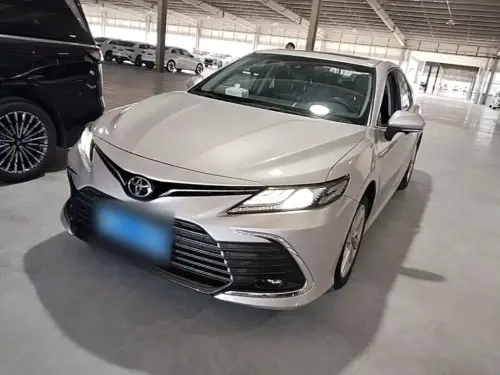 Toyota Camry, 2022