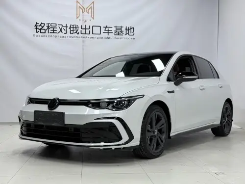 Volkswagen Golf, 2022