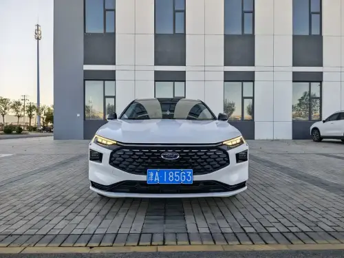 Ford Mondeo, 2023