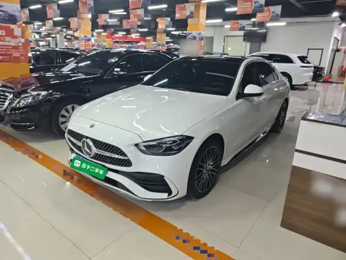 Mercedes-Benz C-Class, 2025