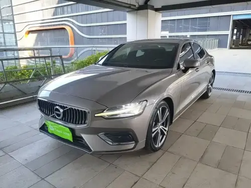 Volvo S60, 2021