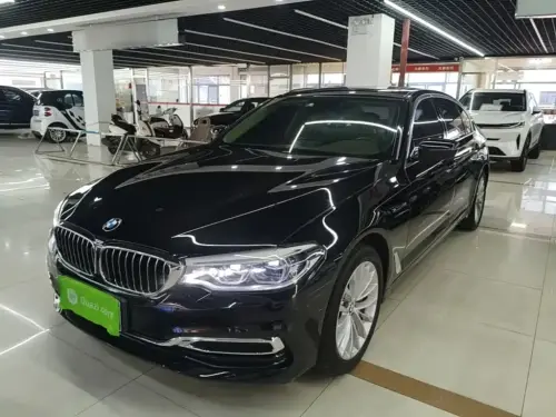 BMW 5-Series, 2020