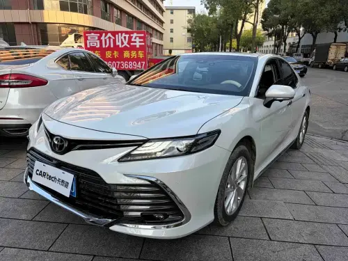 Toyota Camry, 2023