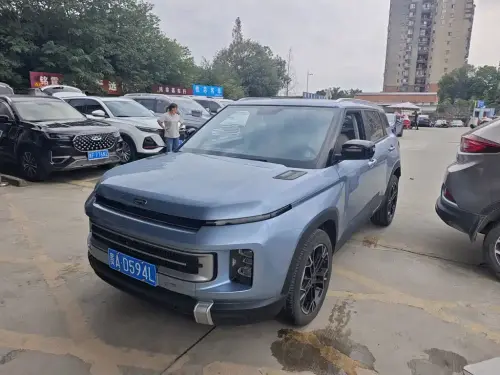 Geely ICON, 2023
