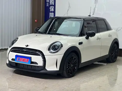 Mini MINI, 2021