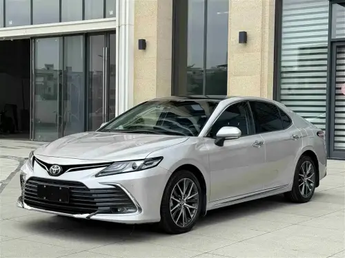 Toyota Camry, 2024