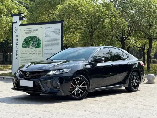 Toyota Camry, 2022