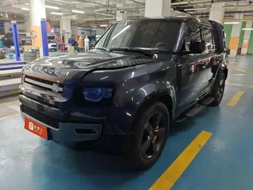 Land Rover Defender, 2024