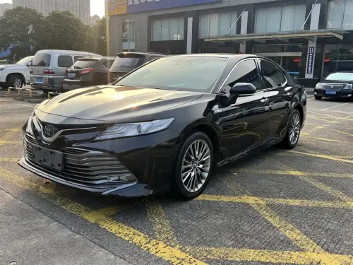 Toyota Camry, 2020