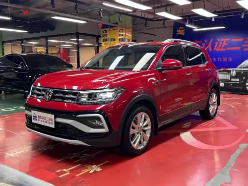 Volkswagen T-Cross, 2020