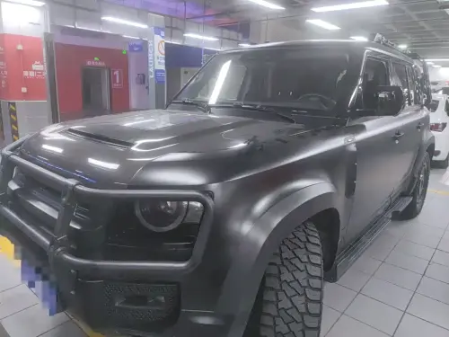 Land Rover Defender, 2024