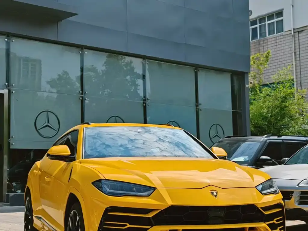 Lamborghini Urus, 2022