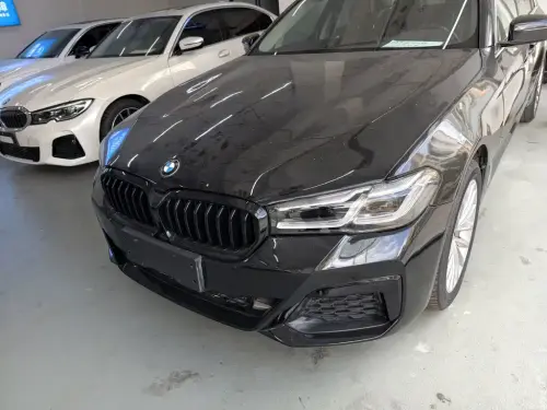 BMW 5-Series, 2020