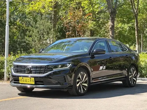 Volkswagen Passat, 2025