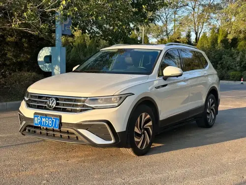 Volkswagen Tiguan, 2023