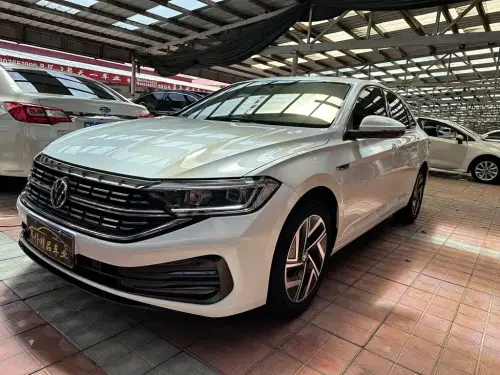 Volkswagen Sagitar, 2022