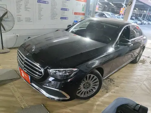 Mercedes-Benz E-Class, 2022