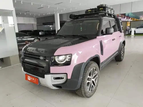 Land Rover Defender, 2024