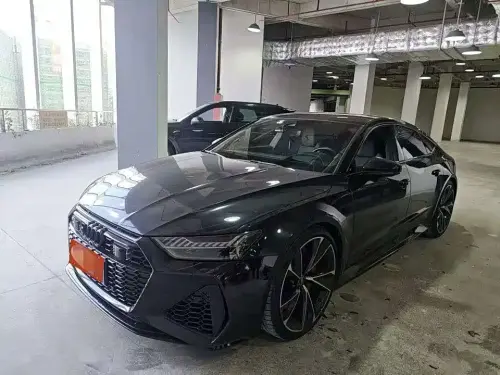 Audi RS7, 2021
