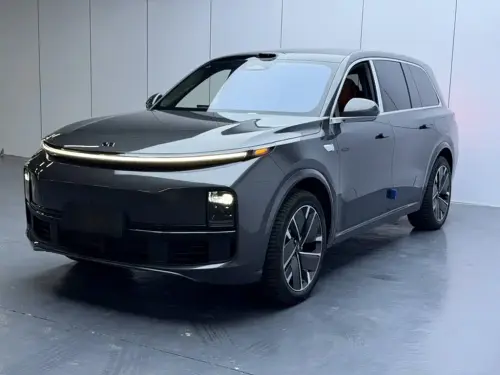 Li Auto L9, 2025
