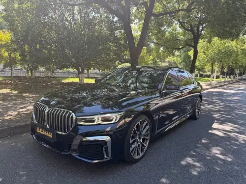 BMW 7-Series, 2021