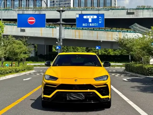 Lamborghini Urus, 2023