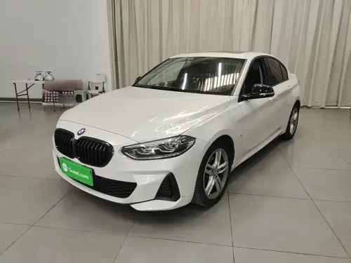 BMW 1-Series, 2021