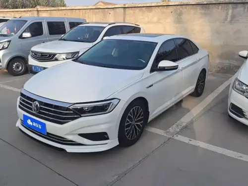 Volkswagen Sagitar, 2020
