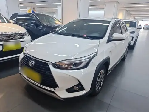 Toyota Yaris L, 2023