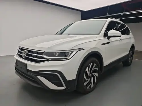 Volkswagen Tiguan, 2023