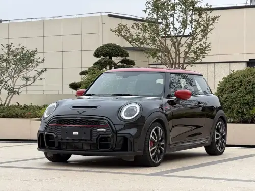 Mini MINI JCW, 2022