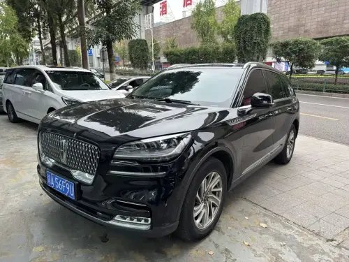 Lincoln Aviator, 2022