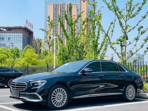 Mercedes-Benz E-Class, 2022
