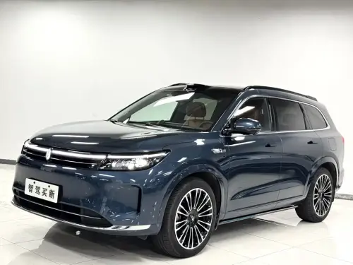 AITO M7, 2024