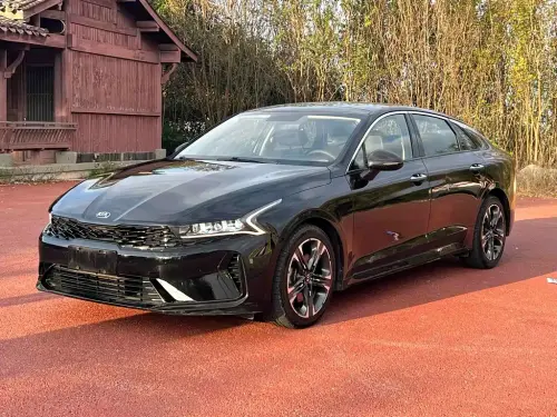 Kia K5, 2021