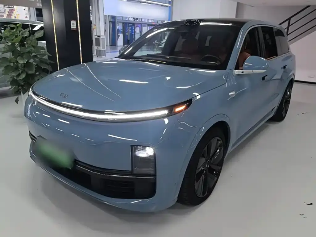 Li Auto L9, 2022