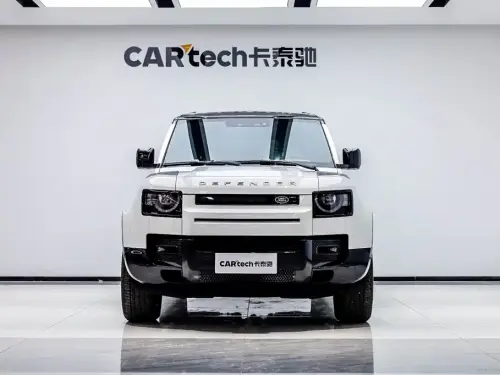 Land Rover Defender, 2024