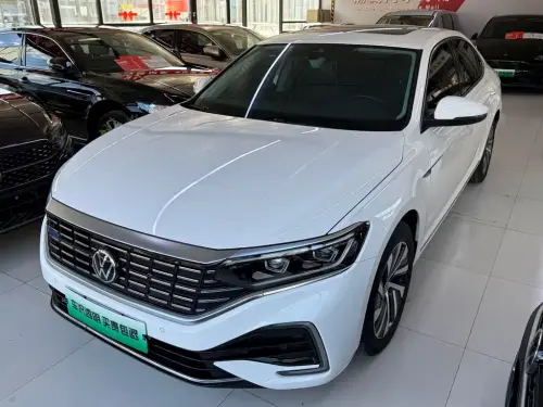 Volkswagen Passat, 2021