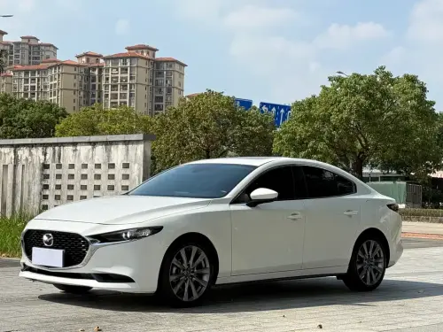Mazda Mazda3 Axela, 2021